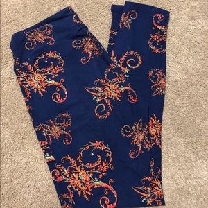LuLaRoe one size leggings